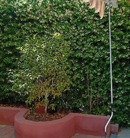 Apartment Avec Jardin *